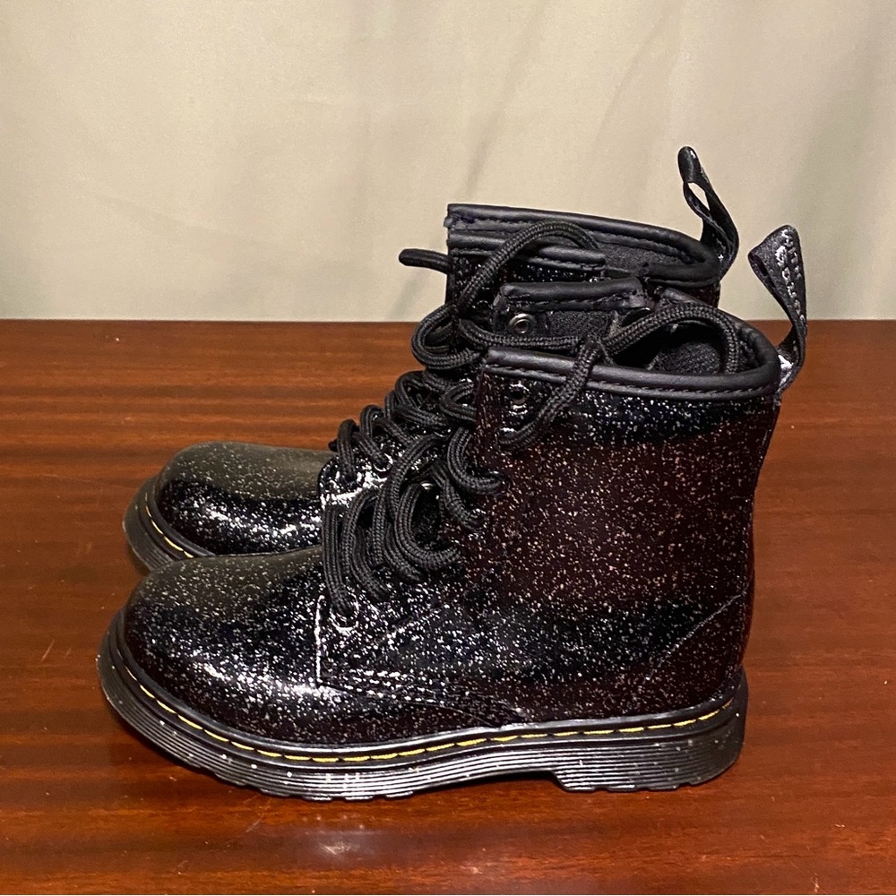 Dr. Martens 1460 junior Cosmic Glitter Lace up Side Zip Boots black size 11